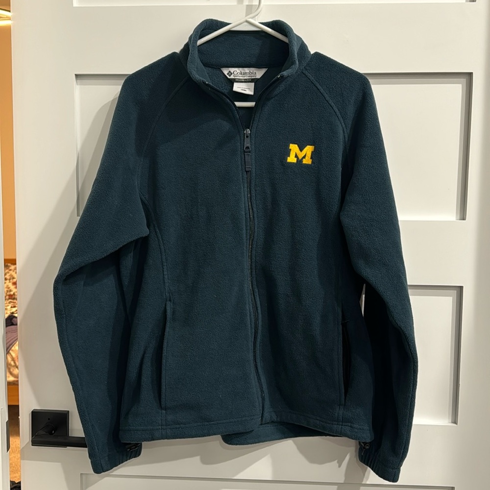 EUC Women’s University of Michigan Columbia zip up jacket.